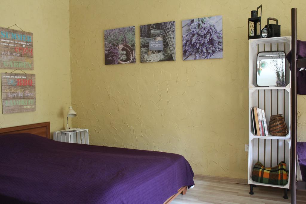 Apartment On Zaliznychna Львов Экстерьер фото