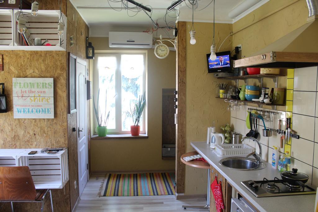 Apartment On Zaliznychna Львов Экстерьер фото